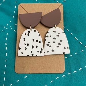 Geometric Arch Drop Earrings